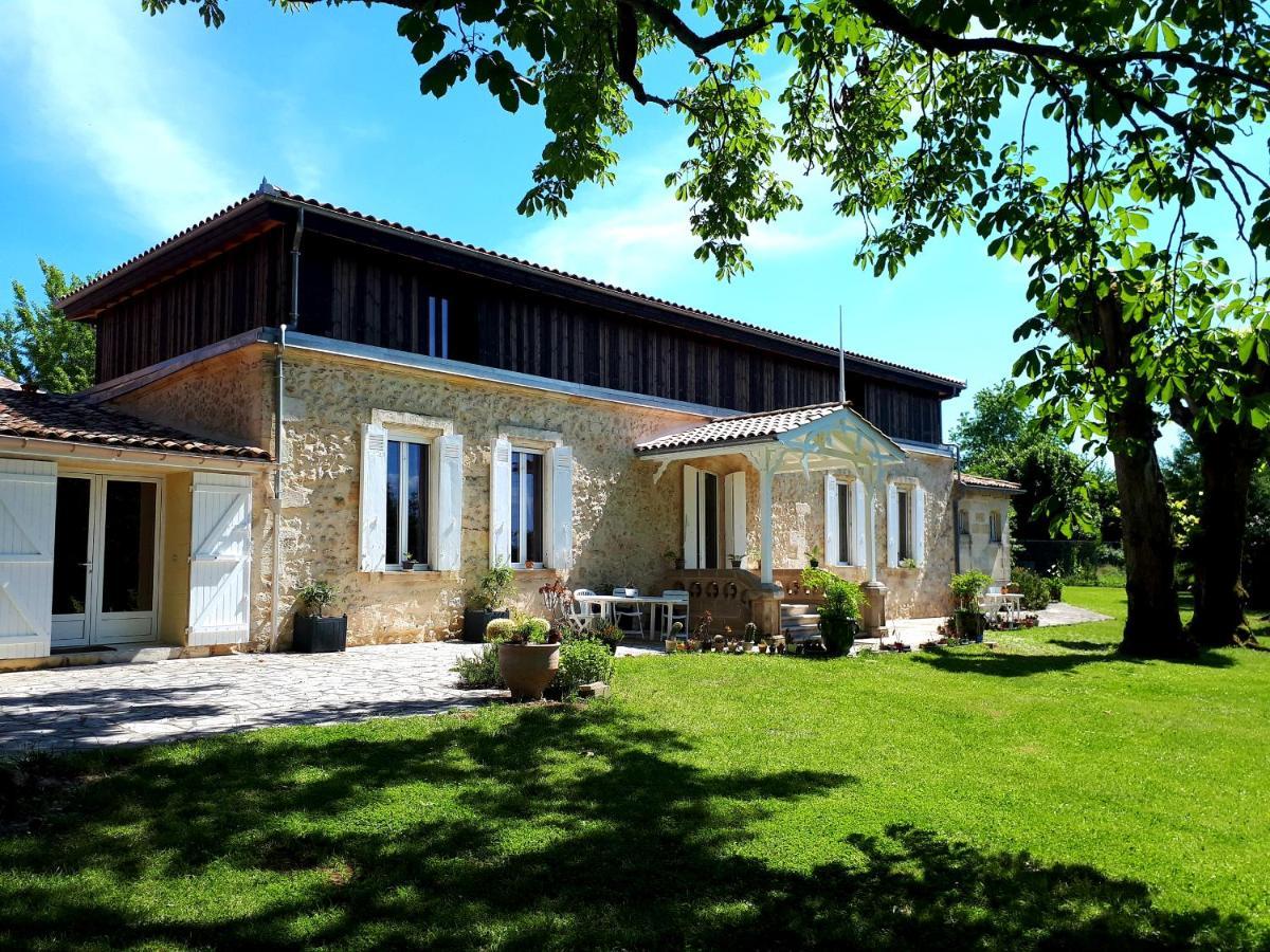 Bed and Breakfast Domaine De Garat Флуарак Экстерьер фото